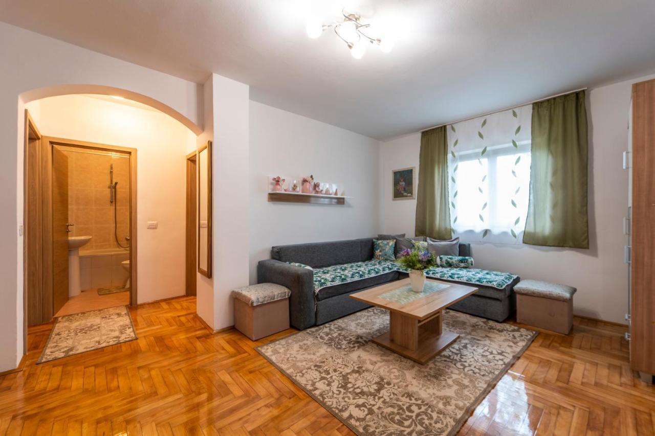 House Silvija Pula Apartment Exterior foto