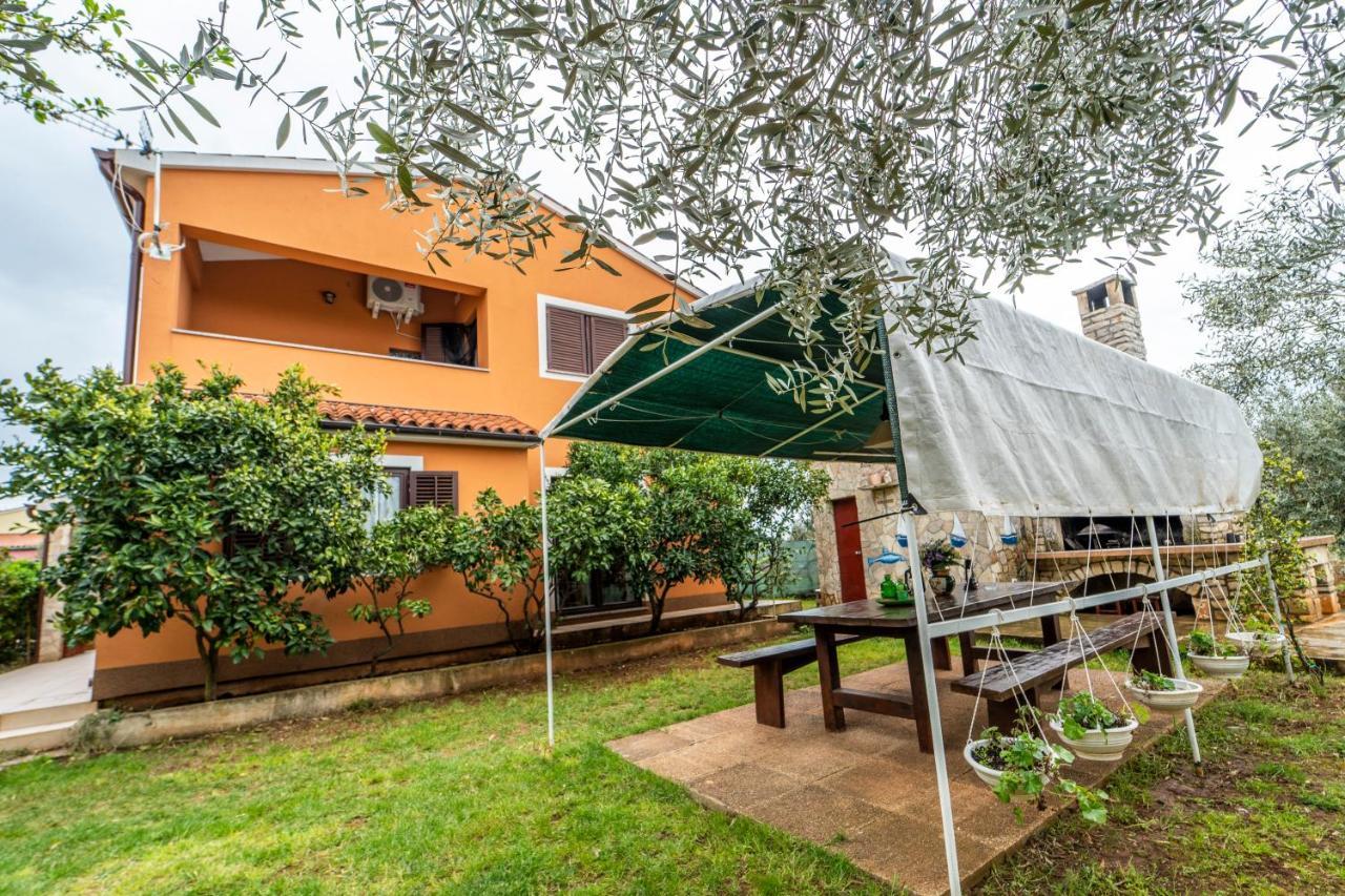 House Silvija Pula Apartment Exterior foto