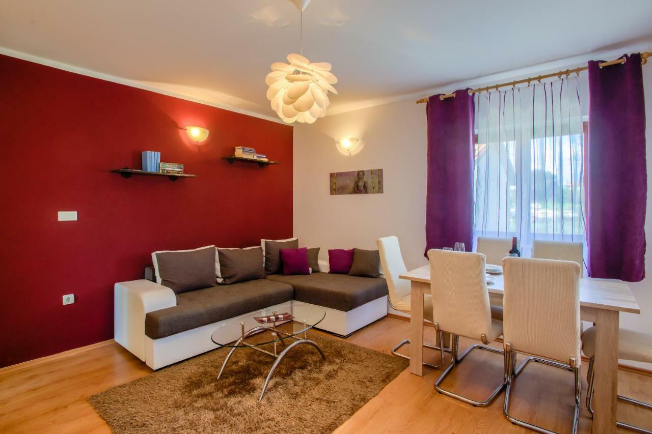 House Silvija Pula Apartment Exterior foto