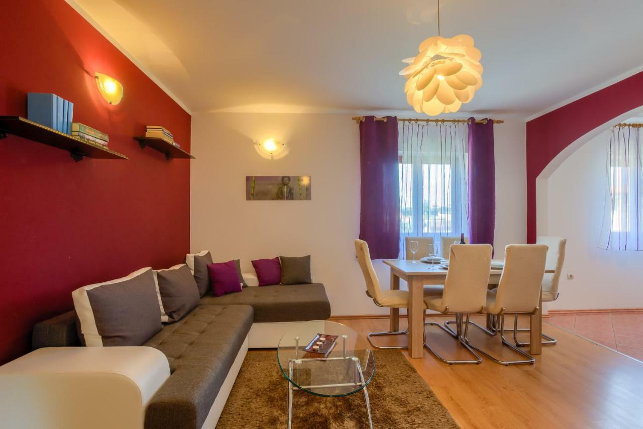 House Silvija Pula Apartment Exterior foto